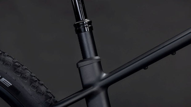 Reaction Hybrid Pro 800