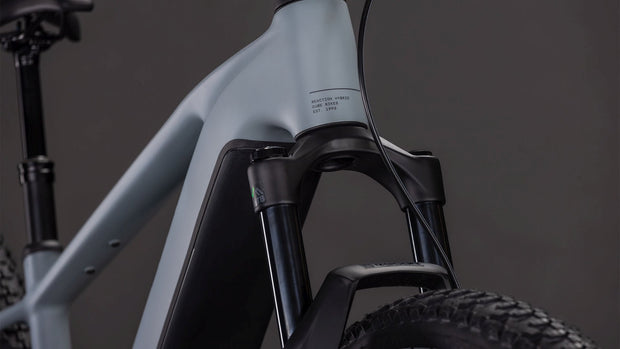 Reaction Hybrid Race 800