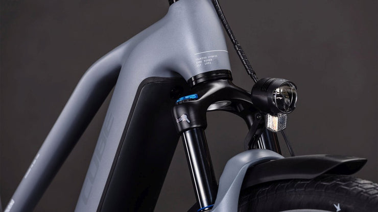 Touring Hybrid Pro 800