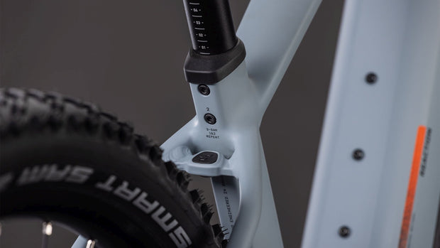 Reaction Hybrid Race 800