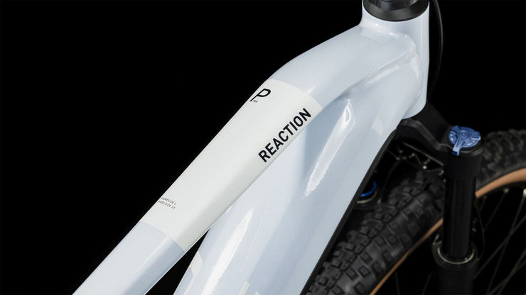 Reaction Hybrid Pro 750